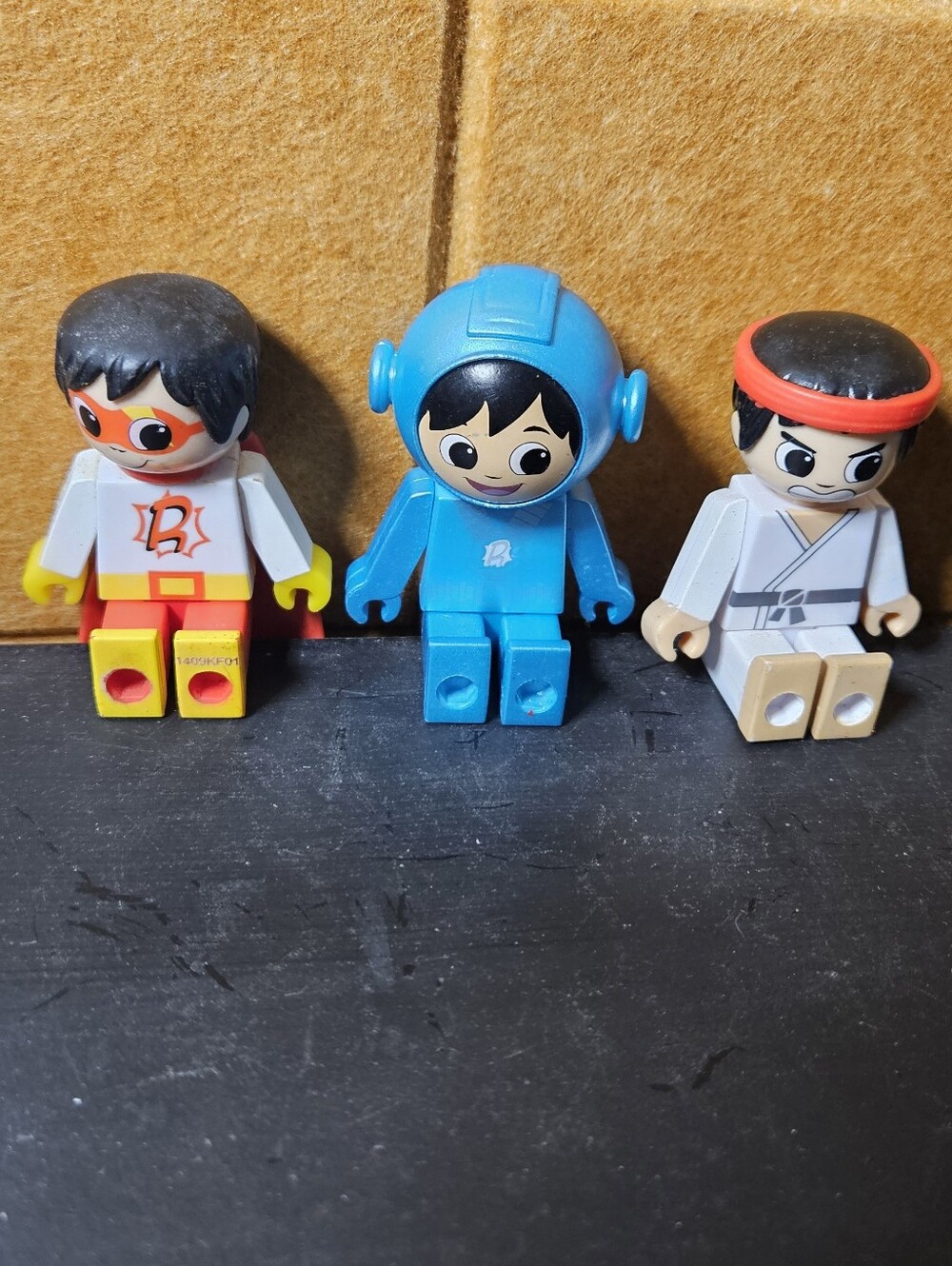 Ryan's World Mystery Figures